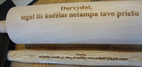 Vestuvių atributika Vestunės atributikos graviravimas, taurių, spynos, stalo įrankių 