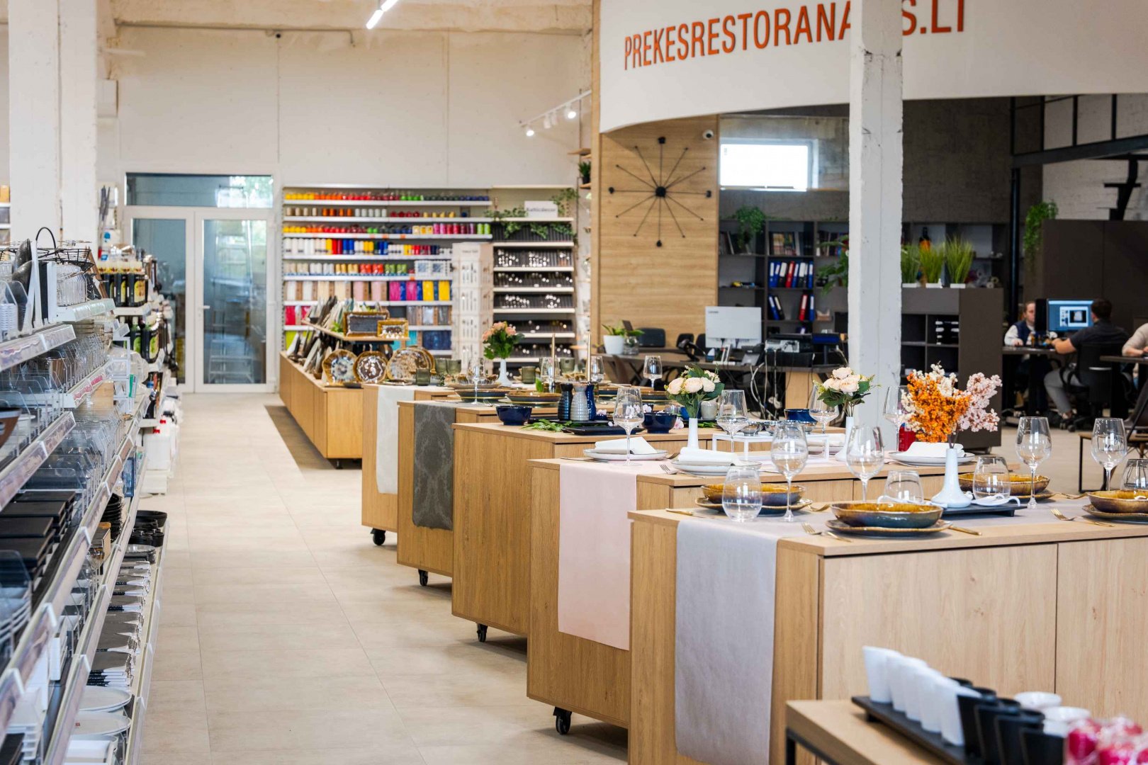 Puošimas Serviravimas, indų ir įrangos pardavimas