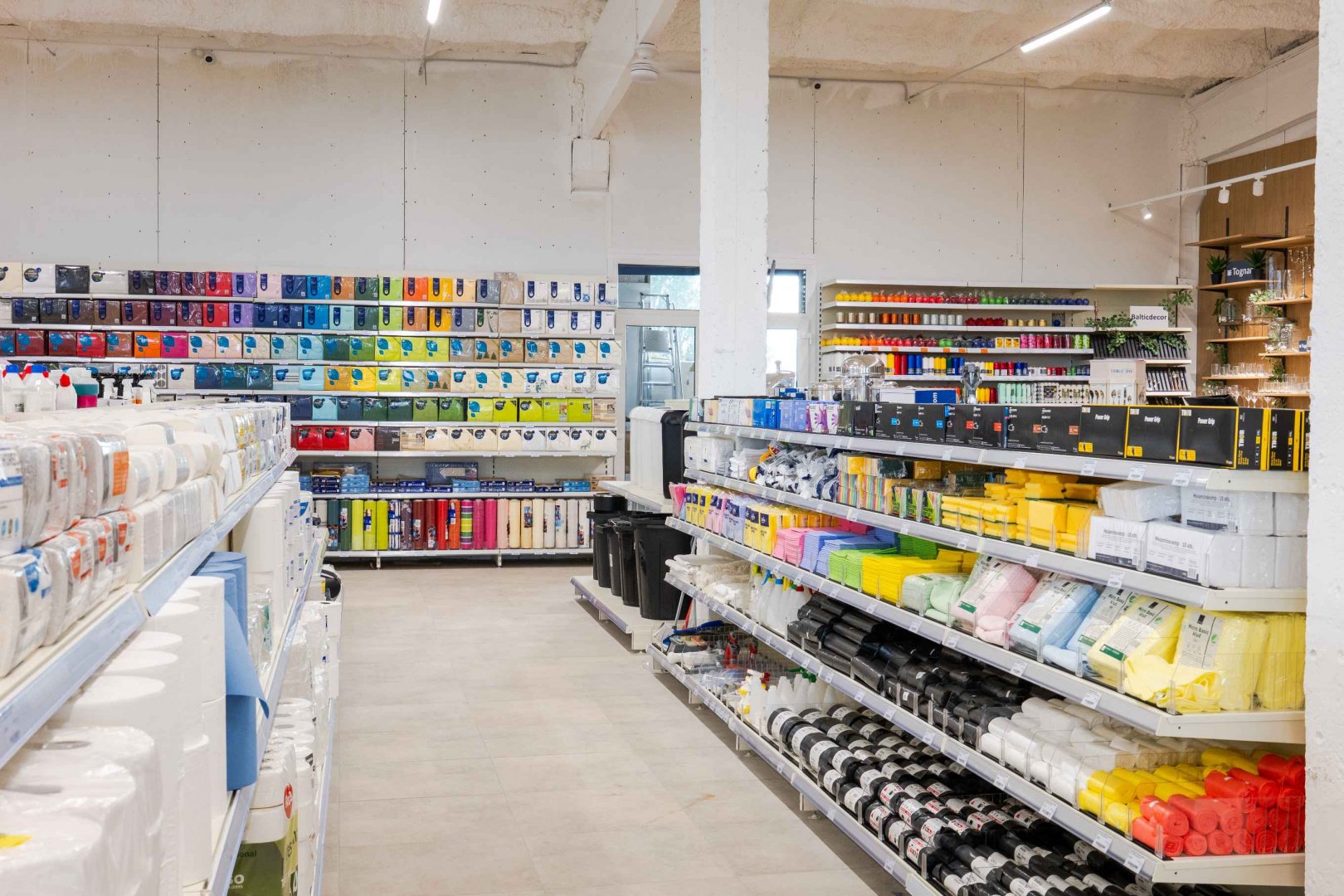 Puošimas Serviravimas, indų ir įrangos pardavimas