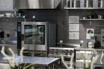 Puošimas Serviravimas, indų ir įrangos pardavimas