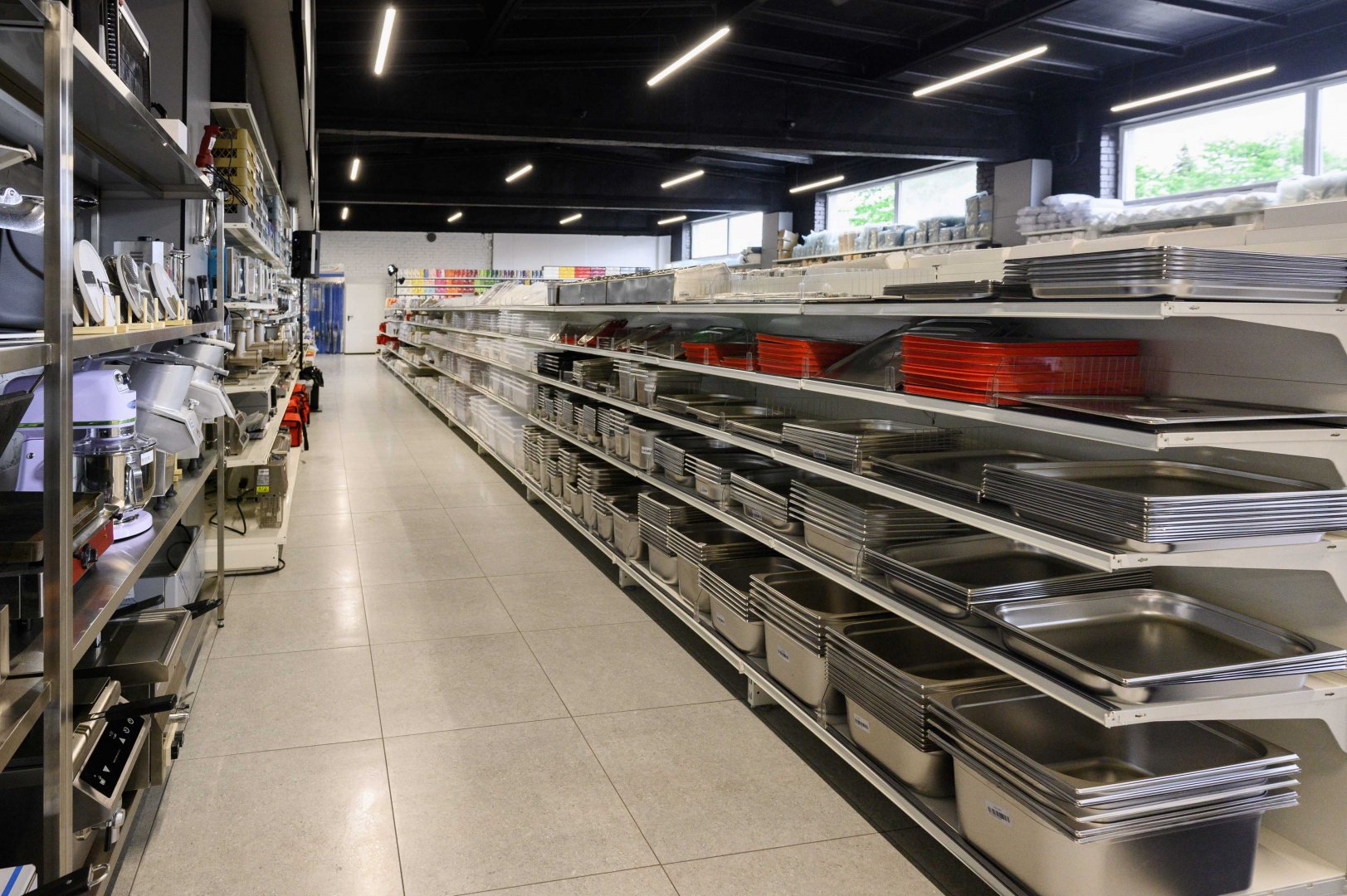 Puošimas Serviravimas, indų ir įrangos pardavimas