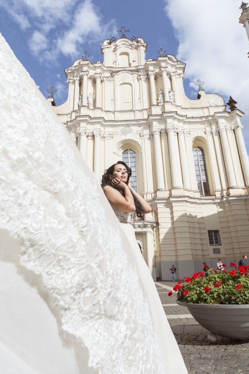 Vestuvių filmuotojai AuraStudio- Fotografų ir Operatorių komanda