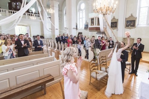 Vestuvių filmuotojai AuraStudio- Fotografų ir Operatorių komanda