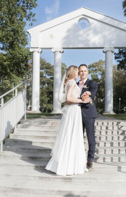 Vestuvių filmuotojai AuraStudio- Fotografų ir Operatorių komanda
