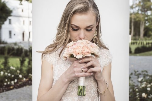 Vestuvių filmuotojai AuraStudio- Fotografų ir Operatorių komanda
