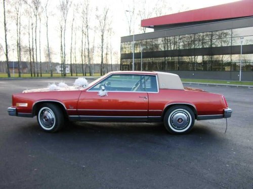 Automobilių nuoma Amerikietiško automobilio Cadillac Elldorado nuoma