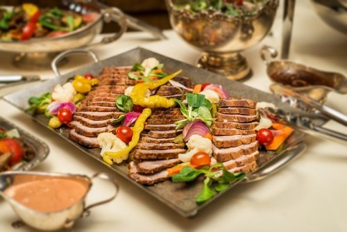 Maistas vestuvėms Restoranų tinklas “Bernelių užeiga”