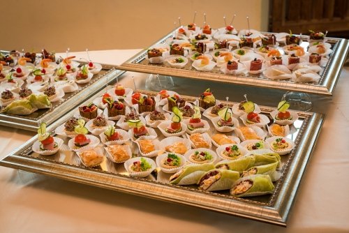 Maistas vestuvėms Restoranų tinklas “Bernelių užeiga”