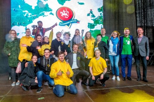Piršlys, renginio vedėjas Vestuvių ir renginių vedėjų duetas. Originali programa.