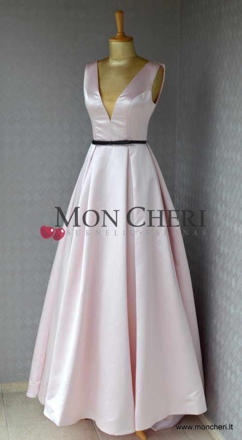Proginės suknelės "MON CHERI" salonas