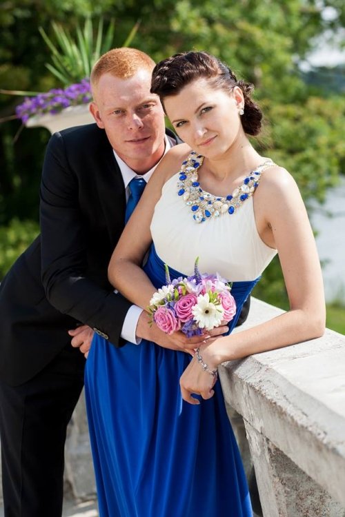 Proginės suknelės "MON CHERI" salonas