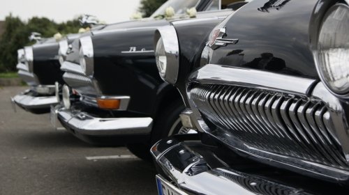 Limuzinai vestuvėms Vestuviu Transportas CHRYSLER 300C Hummer H2,DODGE CHARGER