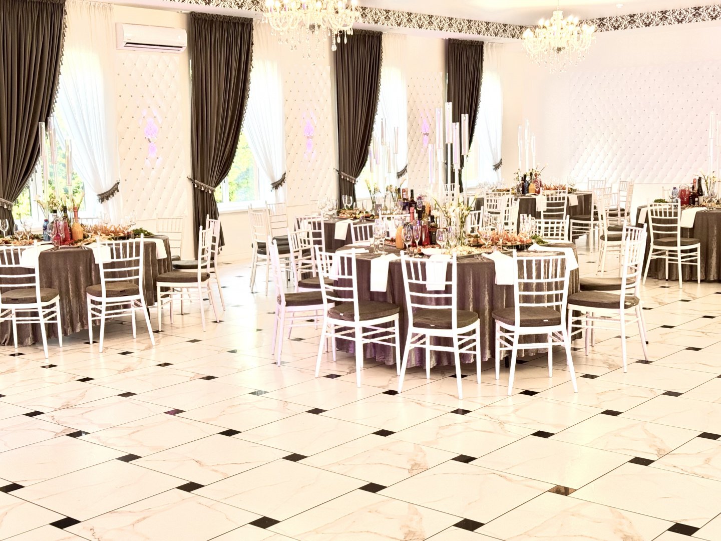 Restoranai, kavinės, barai Kinelių Sodyba Jūsų Šventei