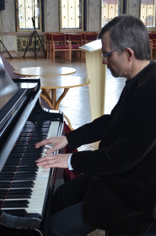 Muzikantai vestuvėms Gyva solo akordeono ir (ar) pianino muzika