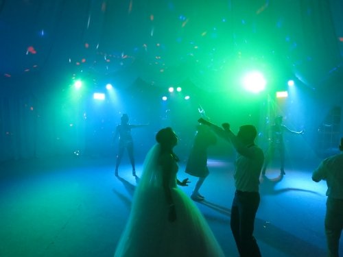 Atlikėjai jūsų šventei VERKA Serdiučka Show, muzikantai, dj Tel. +370 609 16010