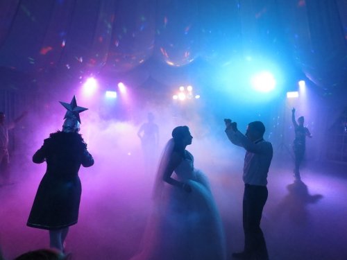 Atlikėjai jūsų šventei VERKA Serdiučka Show, muzikantai, dj Tel. +370 609 16010