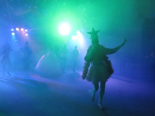 Atlikėjai jūsų šventei VERKA Serdiučka Show, muzikantai, dj Tel. +370 609 16010