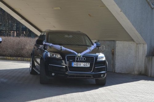 Automobilių nuoma Baltas BMW X5, BMW 5 Klases, X5, Audi Q7 