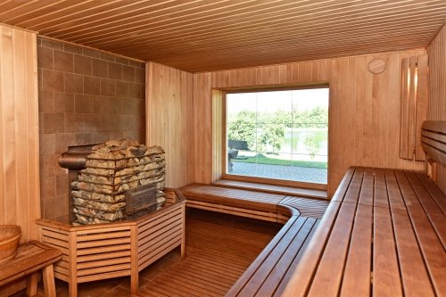 Sodybos, dvarai, vilos Vila ILGAI - ypatinga vieta ant ežero kranto šalia Trakų