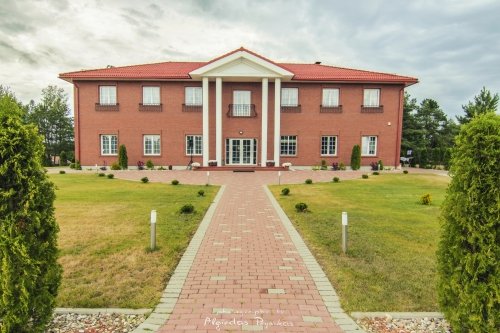 Sodybos, dvarai, vilos La Villa Royale- privatumo oazė visai šalia sostinės!