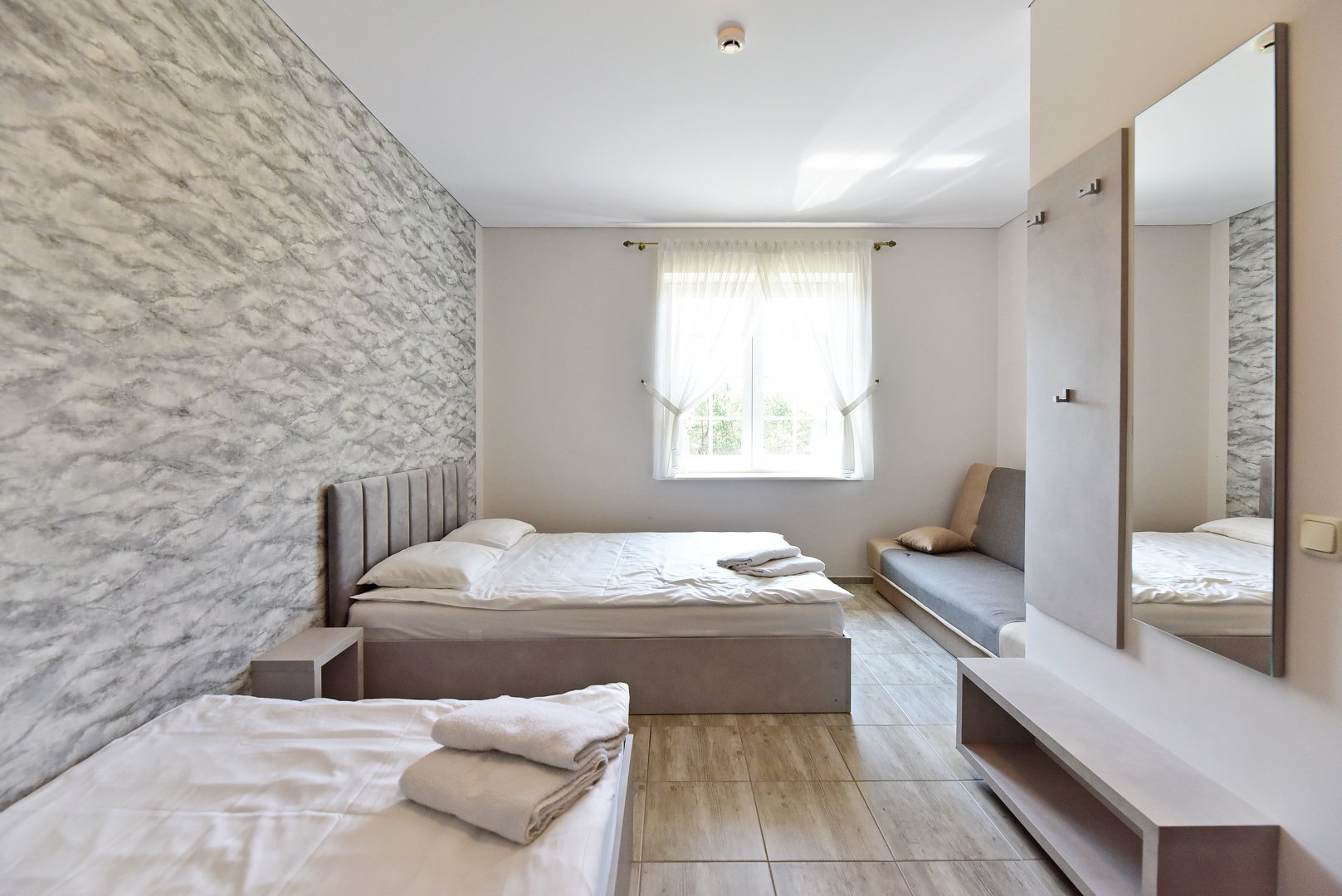Sodybos, dvarai, vilos La Villa Royale- privatumo oazė visai šalia sostinės!