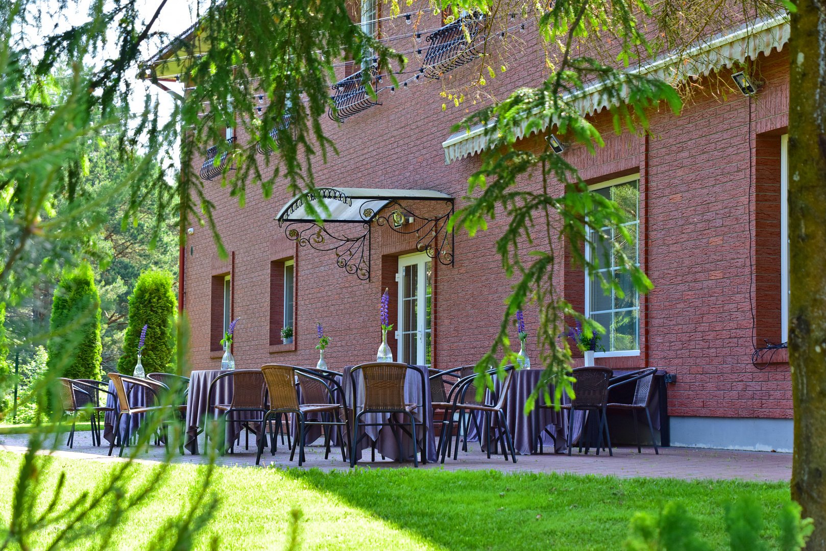 Sodybos, dvarai, vilos La Villa Royale- privatumo oazė visai šalia sostinės!