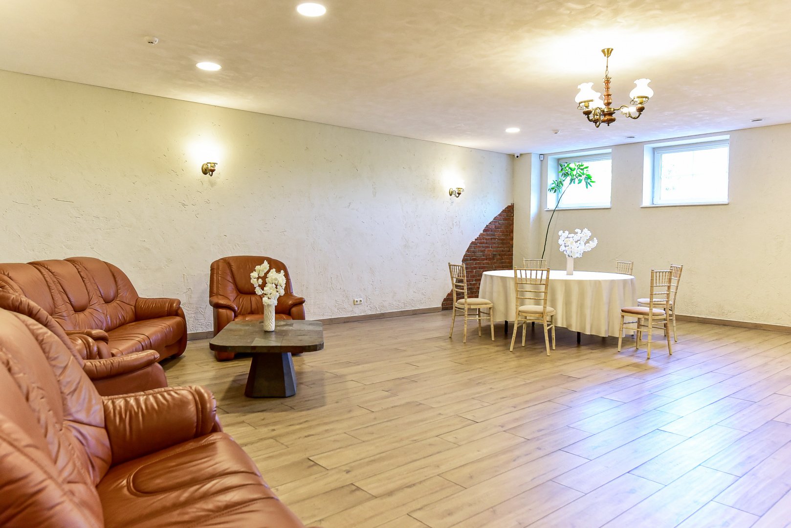 Sodybos, dvarai, vilos La Villa Royale- privatumo oazė visai šalia sostinės!