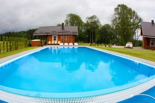 Sodybos, dvarai, vilos Nauja moderni  kaimo turizmo sodyba  ‘‘Jurgežerė‘‘ Suvalkijoje. 