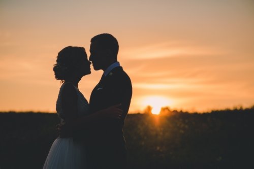 Foto paslaugos, fotografija Nuoširdi ir elegantiška vestuvių fotografija.