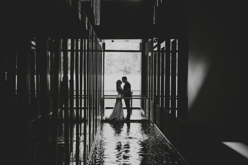 Foto paslaugos, fotografija Nuoširdi ir elegantiška vestuvių fotografija.