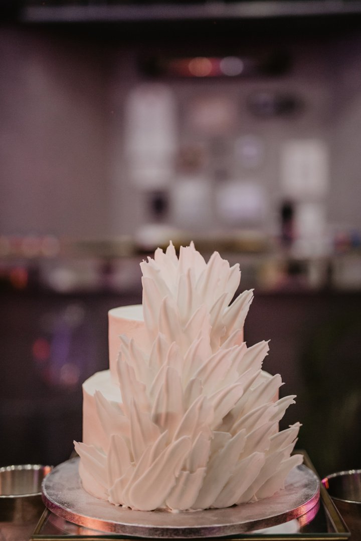 Vestuviniai tortai Liu Patty - desertai ir užkandžiai; šampano ir užkandžių staliukai 