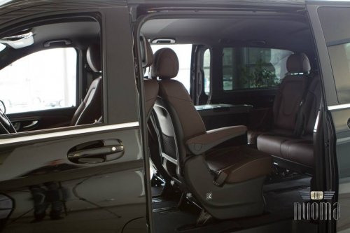 Mikroautobusų, autobusų nuoma Mercedes-Benz V-250 nuoma