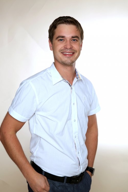 Atlikėjai jūsų šventei Renginių vedėjų ir DJ komanda - srrenginiai.lt