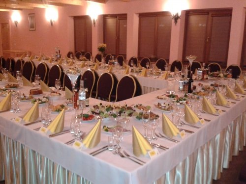 Restoranai, kavinės, barai Pokylių salė ,,Rubinas"