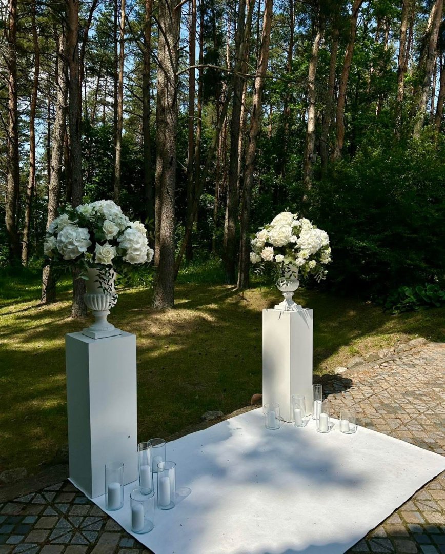 Restoranai, kavinės, barai Restoranas vestuvėms, šeimos šventėms, pobūviams