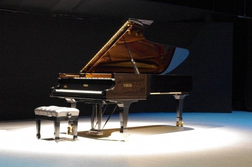 Puošimas PIANO.LT fortepijonai - vestuvių elegancijos simbolis!