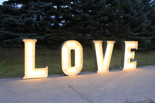Puošimas Šviečiantis LOVE ženklas