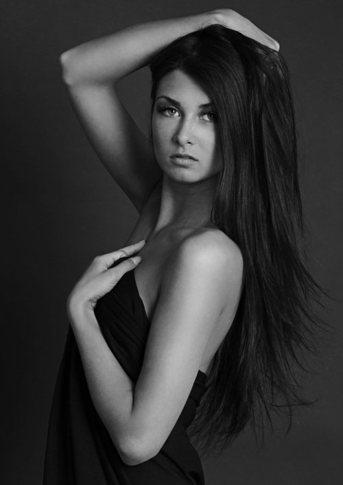 Fotostudija Profesionaliu fotografų fotosesijos.
Nebrangiai nuomojama fotost
