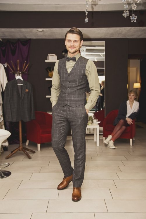 Vestuvinių suknelių salonai  La Boutique. 