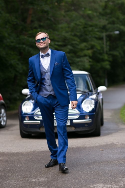 Vestuvinių suknelių salonai  La Boutique. 