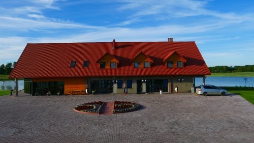 Sodybos, dvarai, vilos Kaimo Turizmo Sodyba "Mėlynoji Banga"