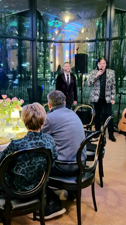 Piršlys, renginio vedėjas Gyvai dainuojantis vestuvių ir kitų renginių vedėjas!