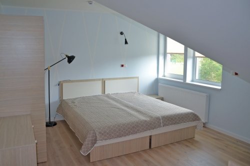 Sodybos, dvarai, vilos Skrablas - sodybos nuoma 50m. nuo jūros!