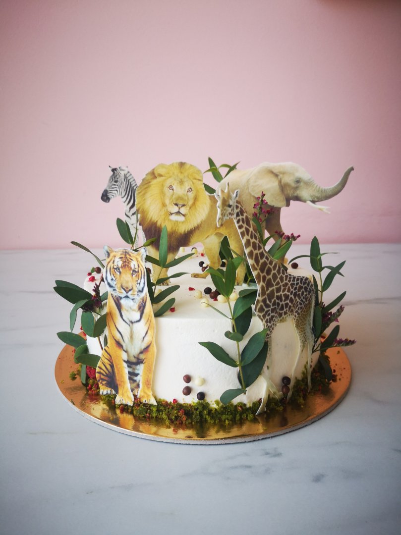 Vestuviniai tortai Liu Desertinė - vestuvinių tortų kūrėjas