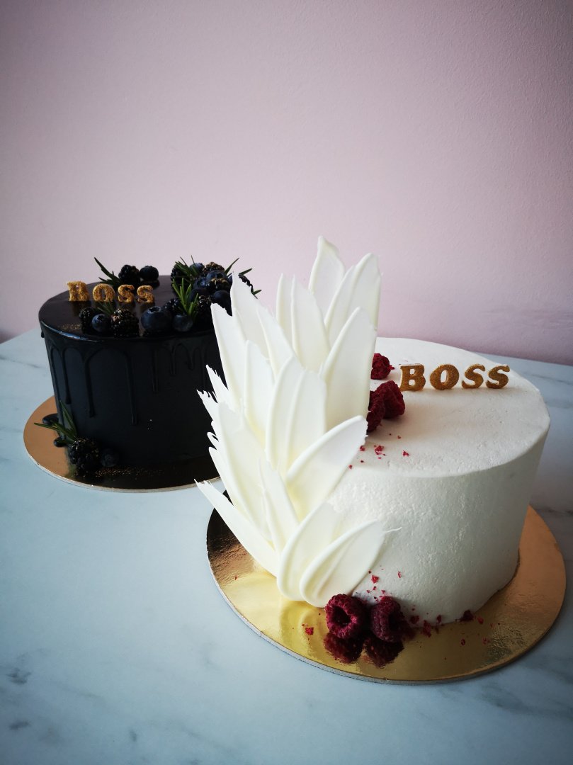 Vestuviniai tortai Liu Desertinė - vestuvinių tortų kūrėjas