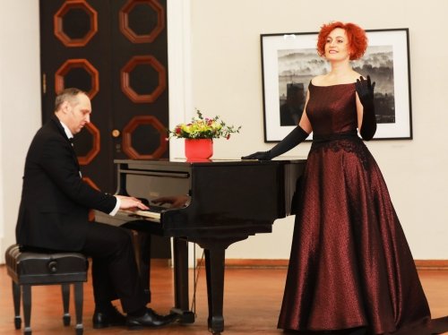 Muzikantai vestuvėms Pramoginių renginių elegantiškas profesionalų duetas.
