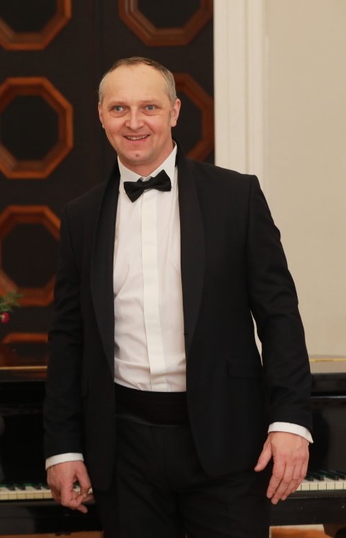 Muzikantai vestuvėms Pramoginių renginių elegantiškas profesionalų duetas.