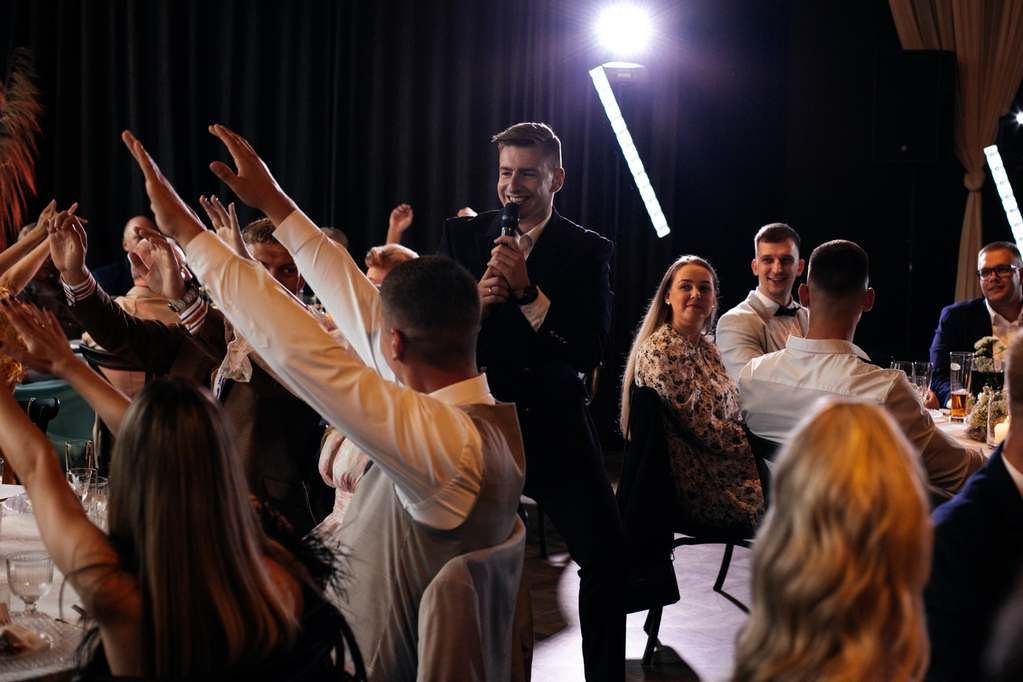 Piršlys, renginio vedėjas Renginių vedėjas Rimantas Potarenkas su DJ komanda 