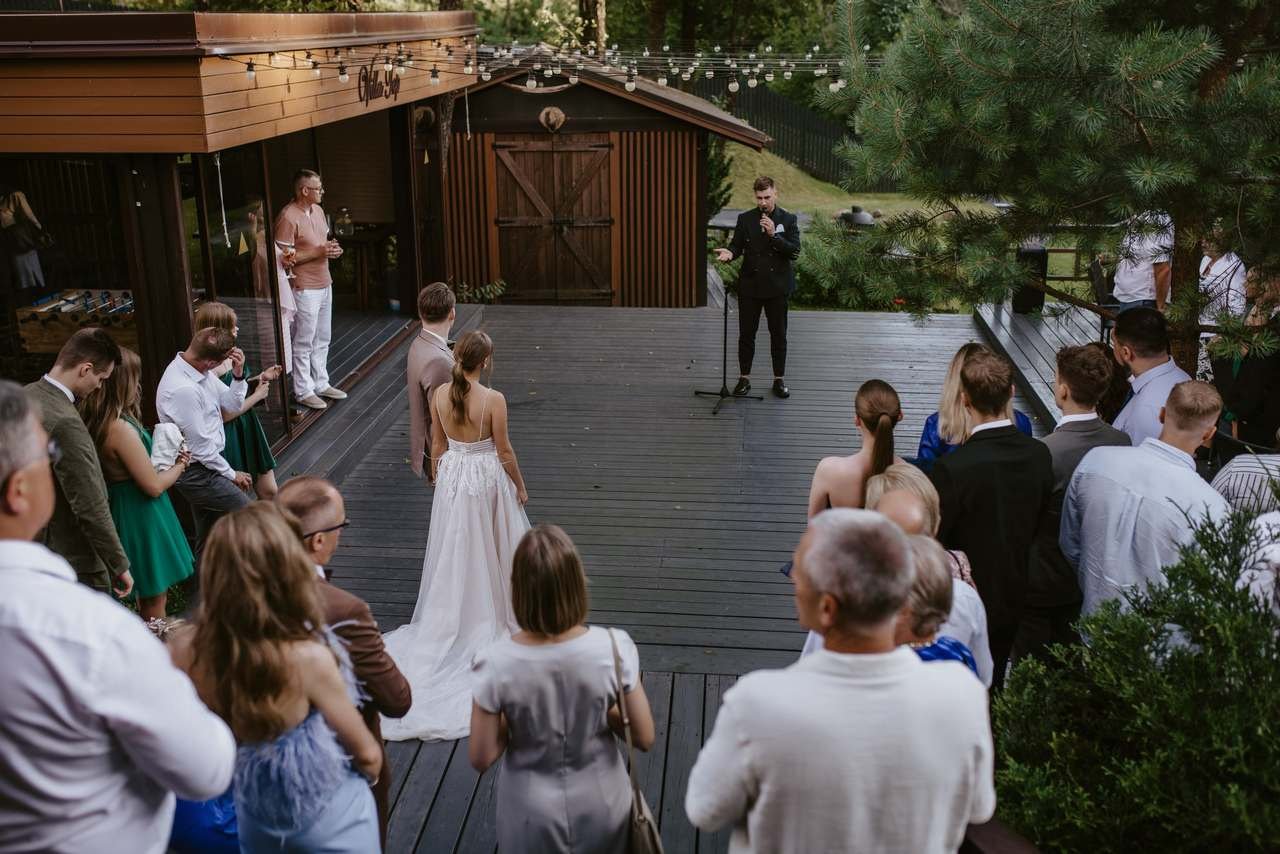 Piršlys, renginio vedėjas Renginių vedėjas Rimantas Potarenkas su DJ komanda 