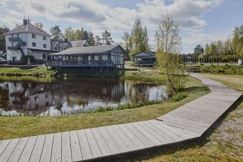 Sodybos, dvarai, vilos Green Town - Skandinaviško stiliaus kompleksas Jūsų šventei 